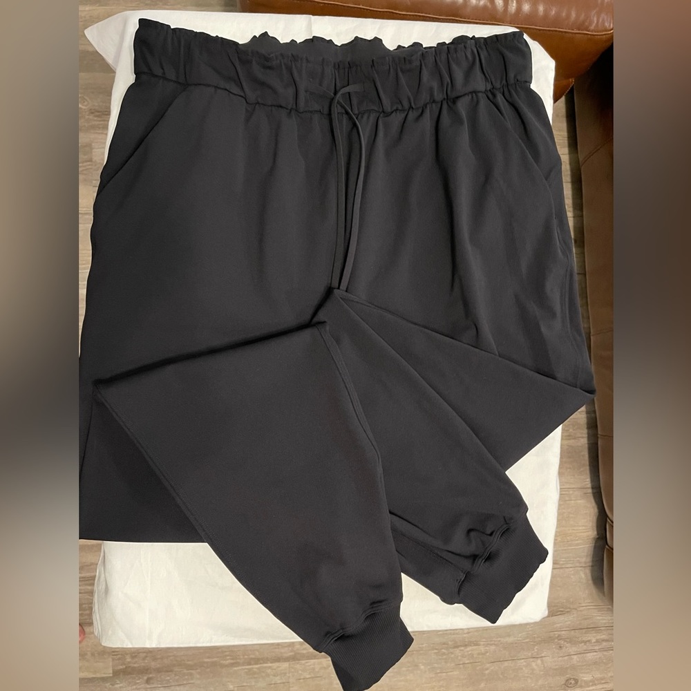 Lululemon Stretch High Rise Jogger